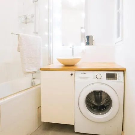 Apartment Lovely One Bedroom For 2 Paris